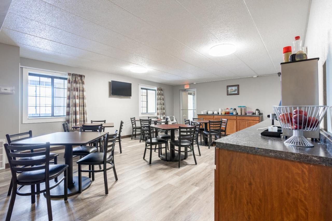 Fairbridge Inn Express Monroe City Dış mekan fotoğraf