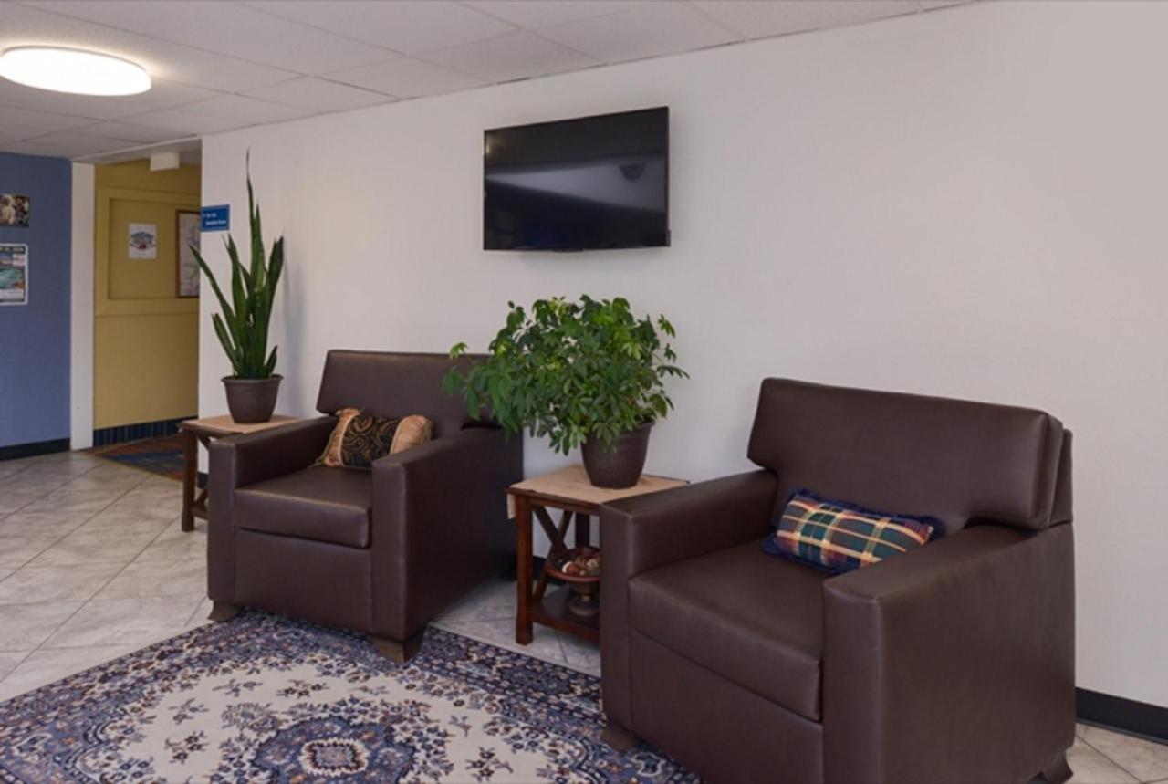 Fairbridge Inn Express Monroe City Dış mekan fotoğraf