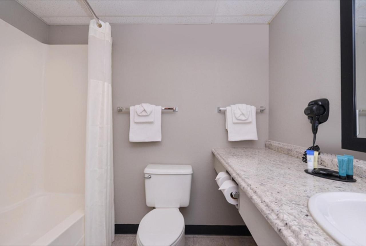 Fairbridge Inn Express Monroe City Dış mekan fotoğraf